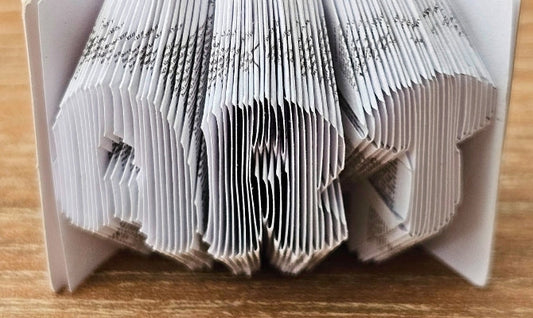 📘 5 beneficios del book folding: el arte de doblar libros