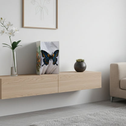 Book Folding Art For Everyone. Full-Color ‘Butterfly’. $49,9 USD