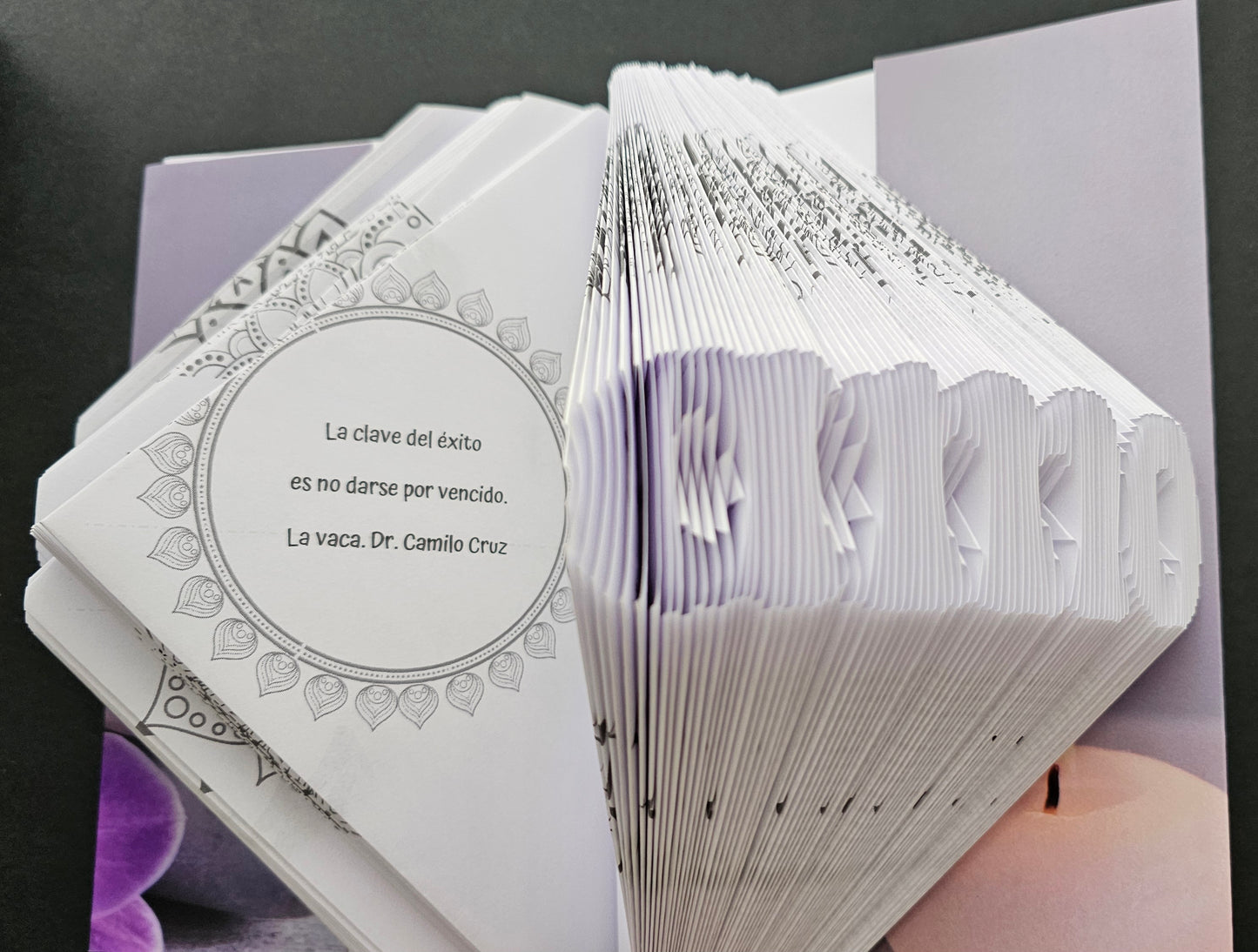 Libro de Book Folding - Palabra 'Te amo'