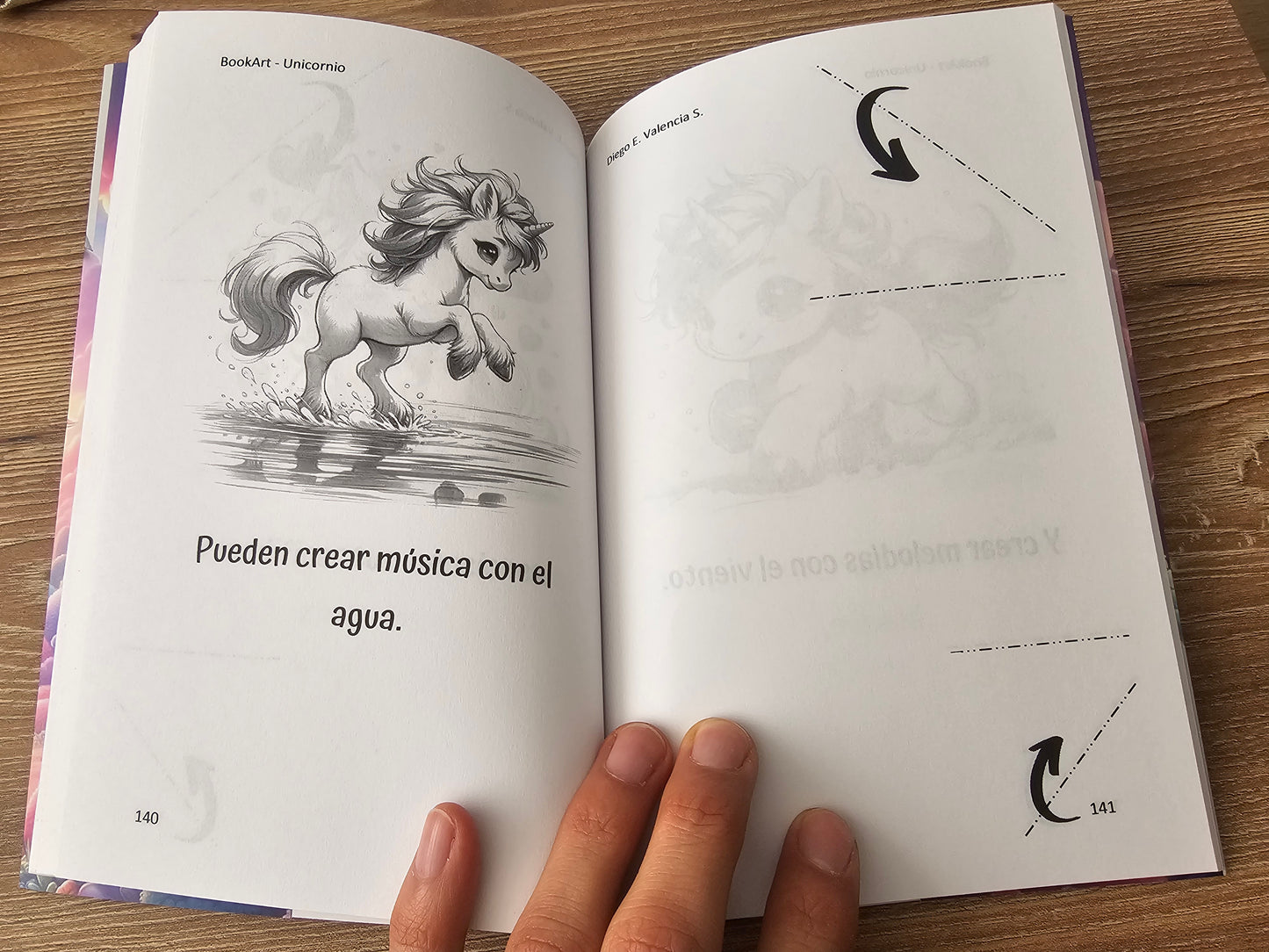 Libro infantil de Book Folding - Unicornio